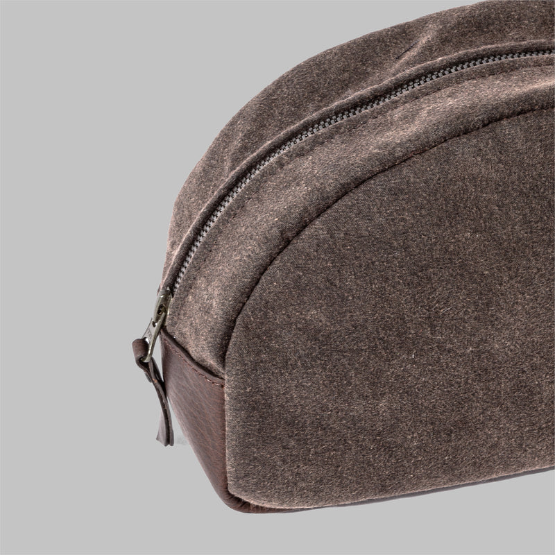 Asterley | Waxed Cotton Wash Bag | Thorndale, UK