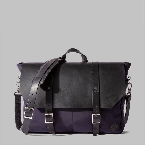 Portland | Navy Nylon & Leather Messenger Bag | Thorndale, UK