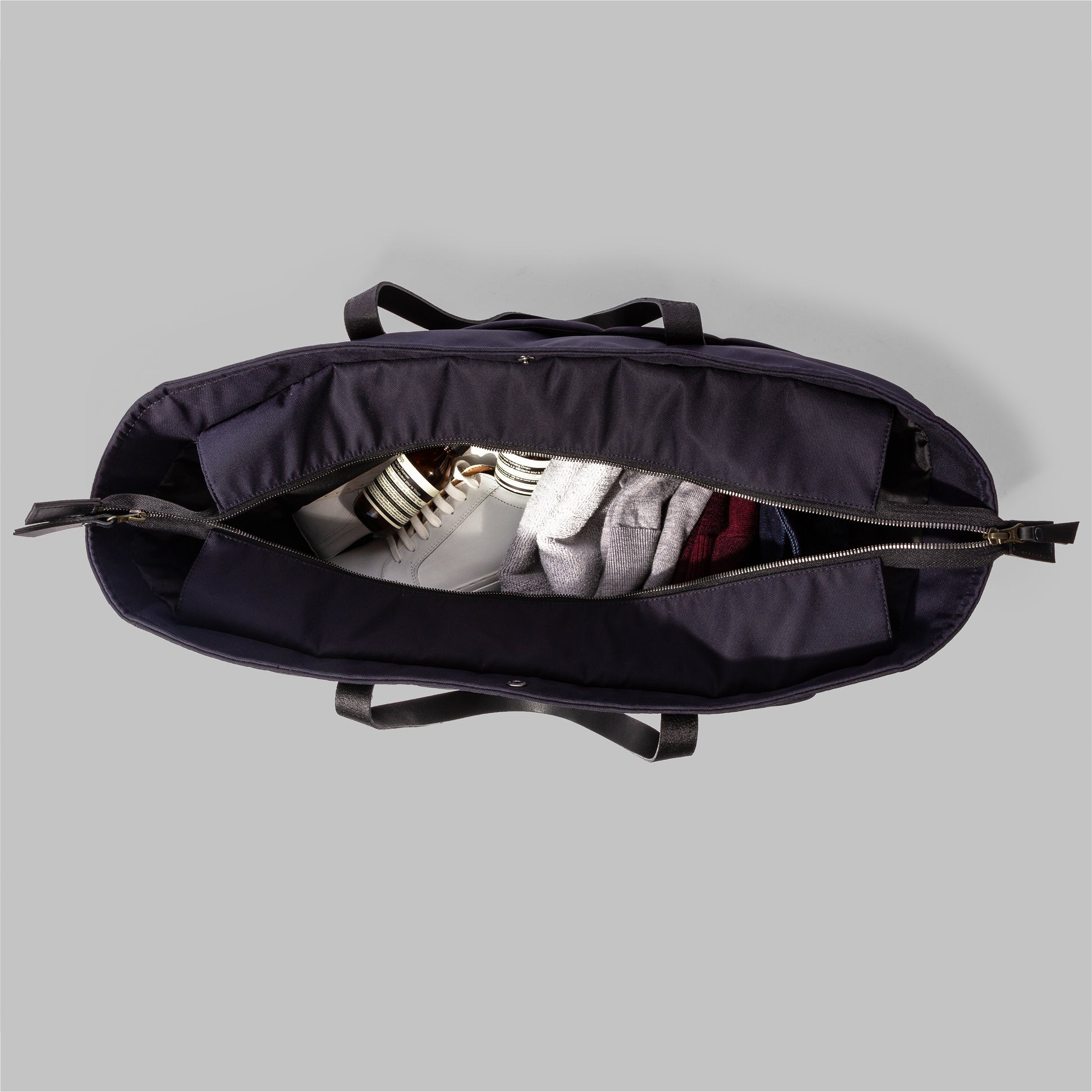 Appdale Large Nylon & Leather Tote Bag Zip Top Tote Thorndale, UK